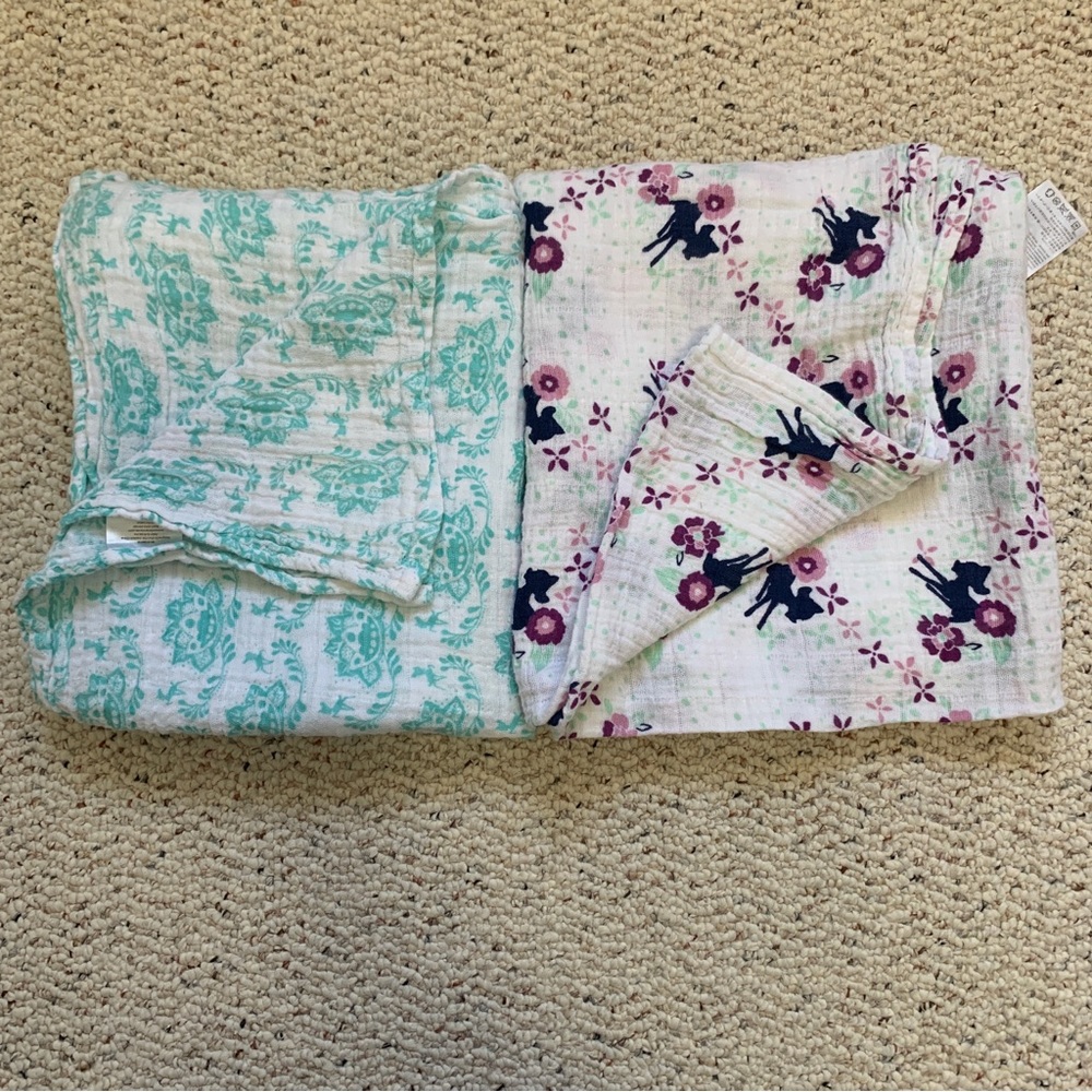 ✨2/$30✨ Aden + Anais Disney Baby Bambi Muslin Swaddles